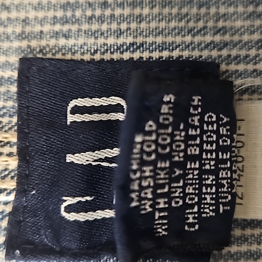 Gap Denim  Vintage Jean Jacket, from the 90's. - Picture 14 of 14